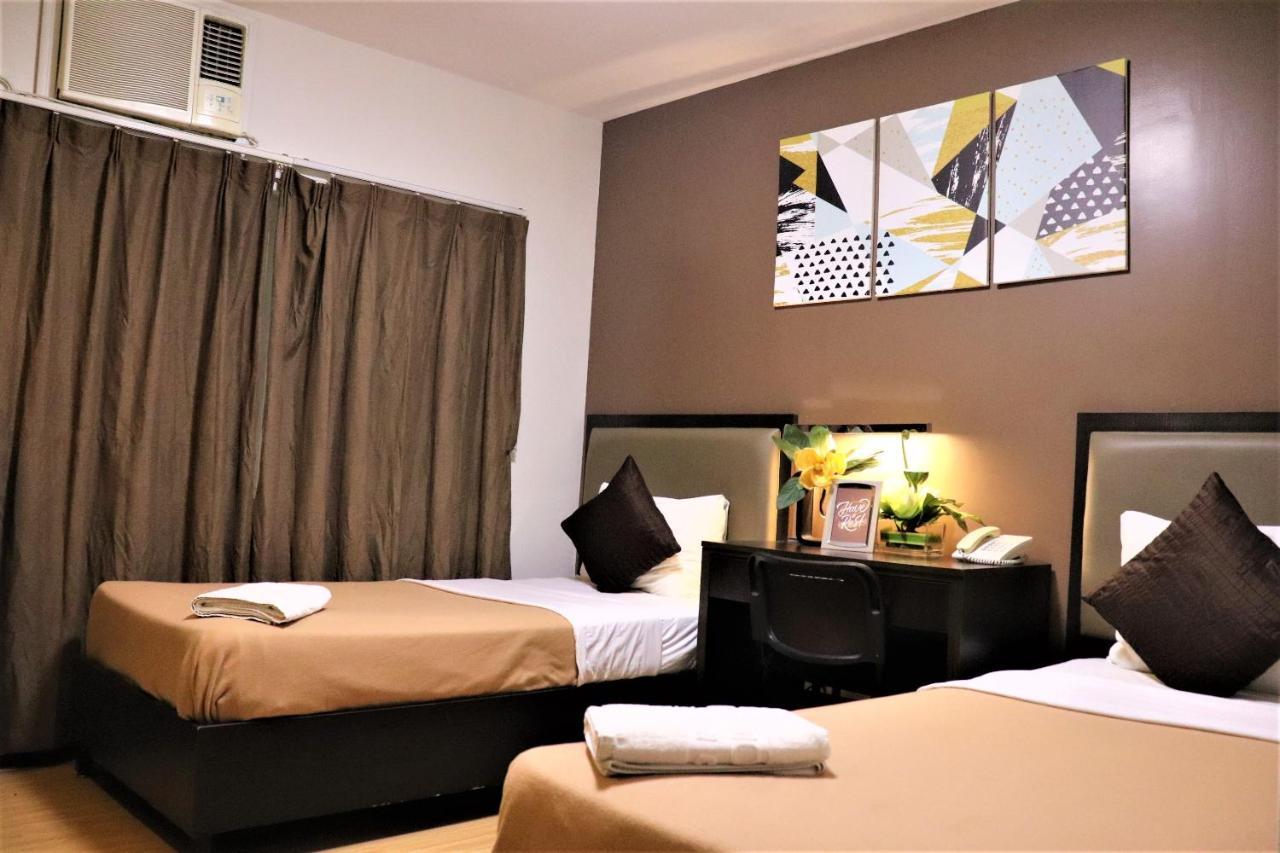 The Studio 18 Residences Manila Kültér fotó