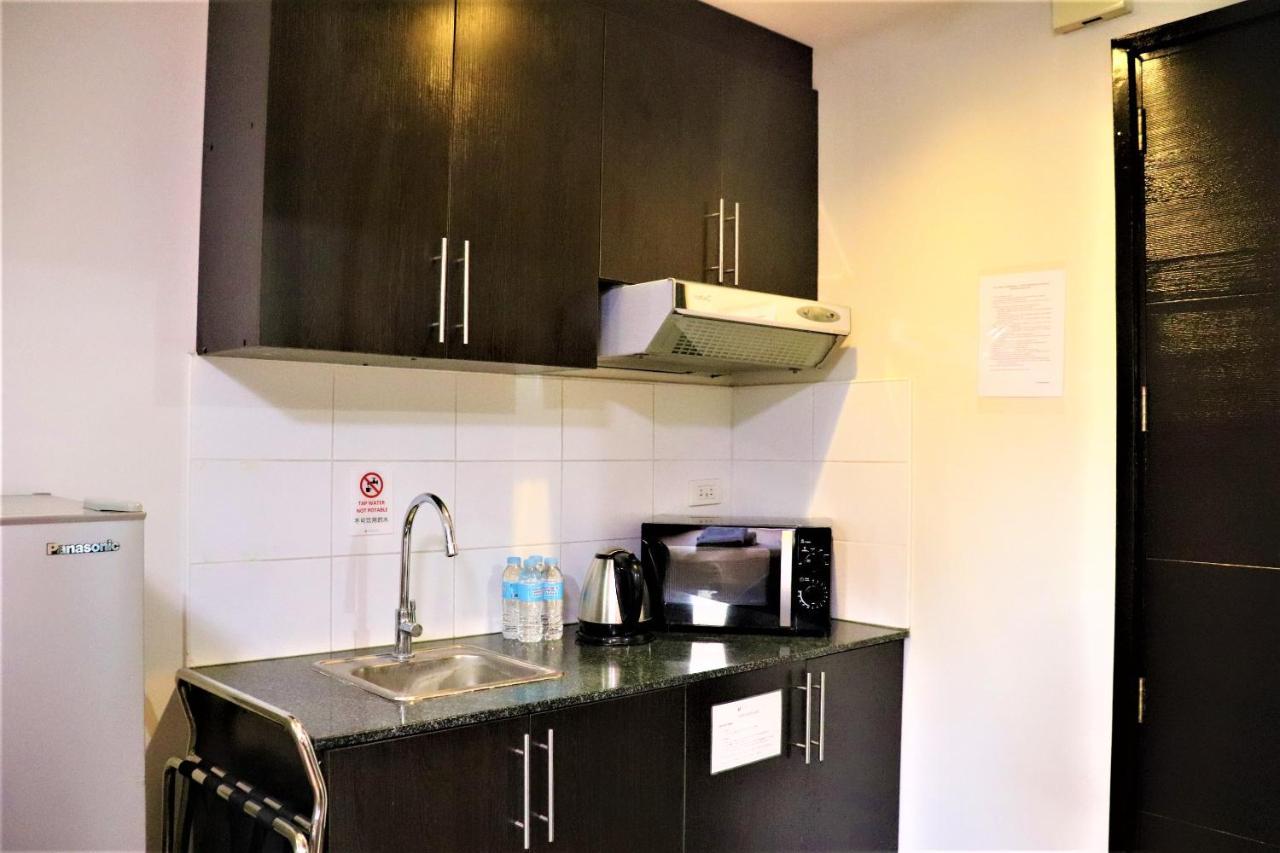 The Studio 18 Residences Manila Kültér fotó